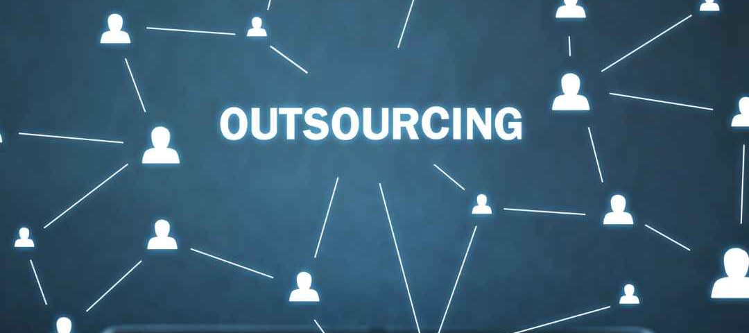 get best it outsourcing services with iValuePlus
