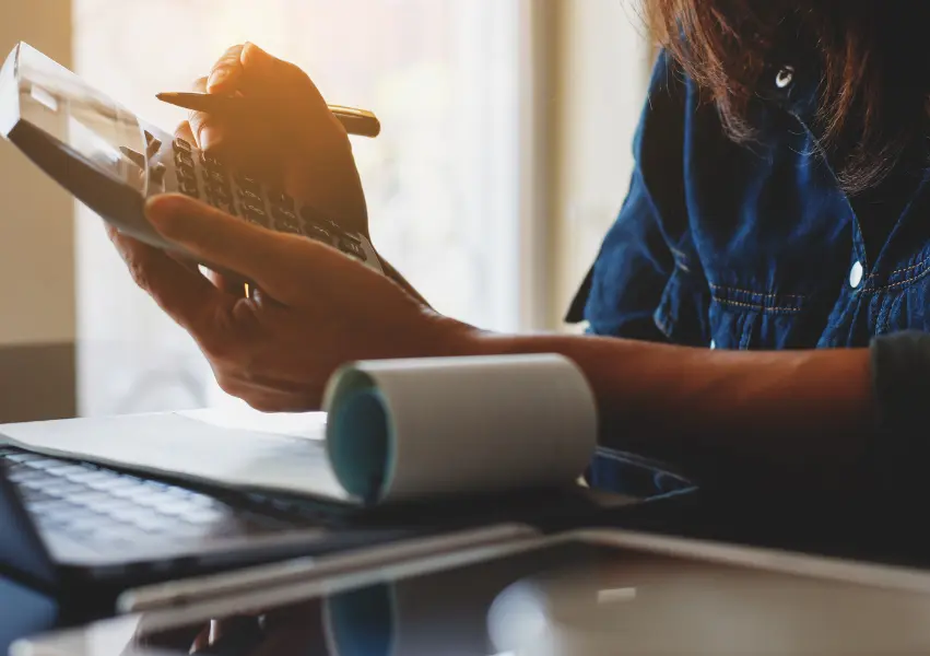 payroll outsourcing services