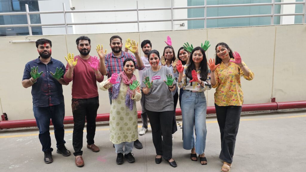 holi-2